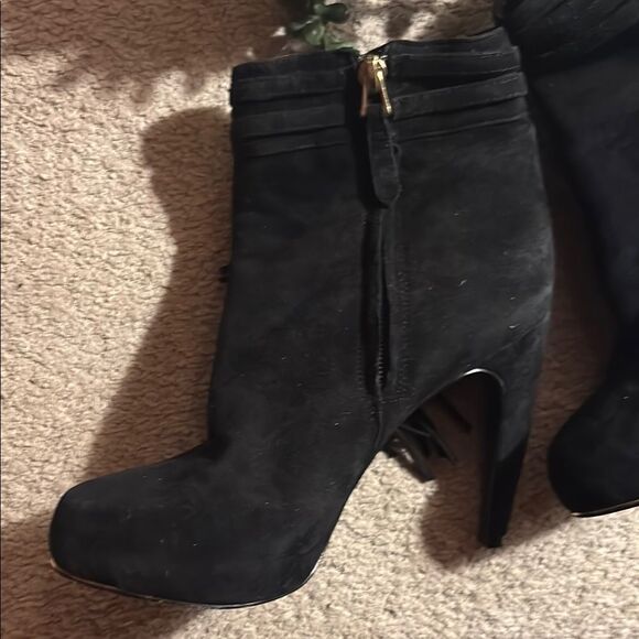 Sam Edelman Black Heeled Fringe Boots with gold trim - Picture 5 of 13